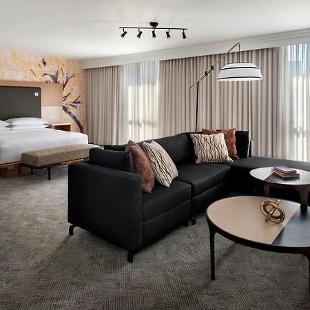 Westchester Marriott Tarrytown Exterior foto